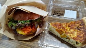 ハンバーガー　キッシュ